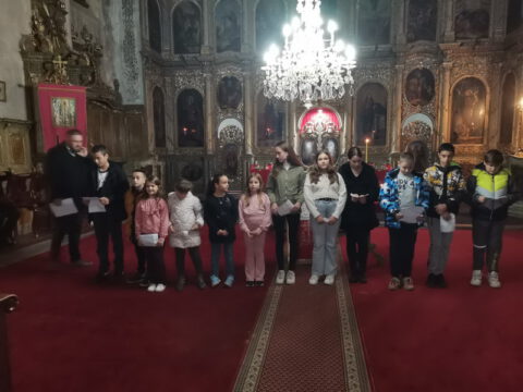 IMG-c8593d49101529136f6cb56dddfb3c3b-V_resize