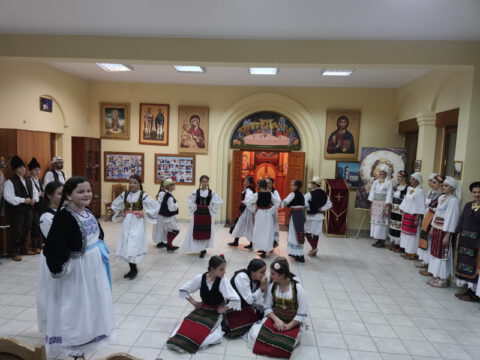 IMG-e16c527c9ef38c3493d176a0cda0ee66-V_resize