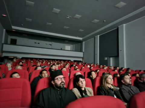 IMG-fc4b4a8f253cc5b2026c61df64d59458-V_resize