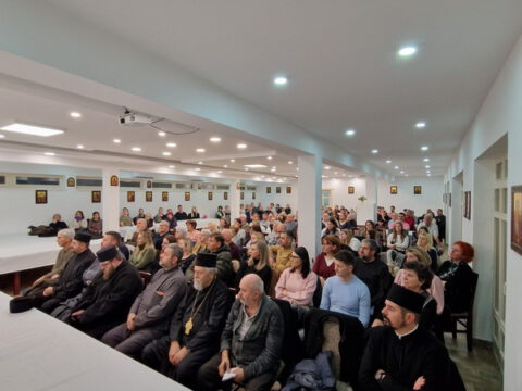 IMG-04ff705691114e8f48305693395bfea7-V_resize