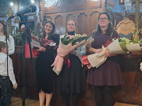 IMG-463309eb8ab5f69e94229d42a94fe25d-V_resize