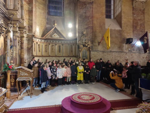 1704659592214_resize