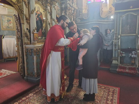 IMG-01c8829f43164935cc421e44637df3df-V_resize