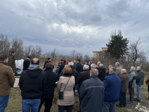 IMG-092fc9dbd9202ae6eb456d7320bfff6b-V_resize