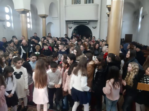 IMG-15e23ad5a57431d883ee255b0a5542cc-V_resize