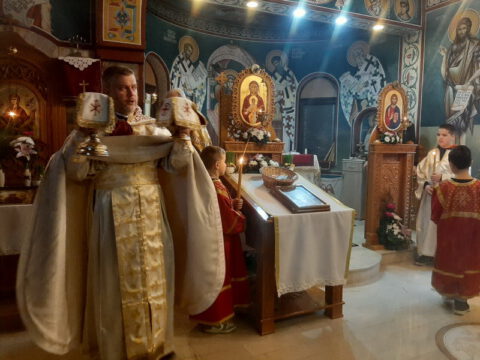 IMG-1eb278427273c9a8b2424670cb042563-V_resize