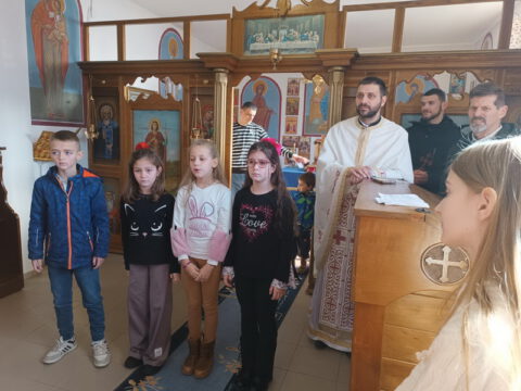 IMG-207de376a78092a077834e13b053fee3-V_resize