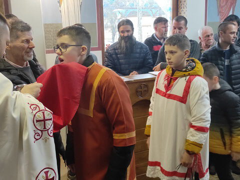 IMG-271d06532e8df95fe1f0429bf6de8a75-V_resize