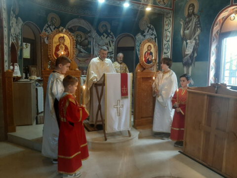 IMG-426843ae11b66a2abff536d77a2f17fe-V_resize