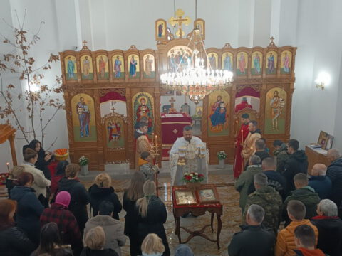 IMG-437be8d9f50b04f2f1af0143cc2f6110-V_resize