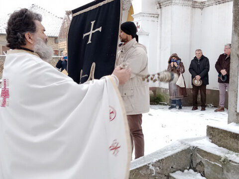 IMG-8f71be36be14f8f438d7d2cd5643757c-V_resize