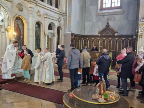 IMG-9faa2d187036ada6bf6ca4ebaa86a7a3-V_resize