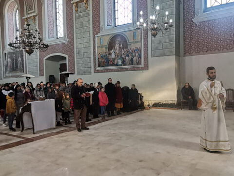 IMG-b2fdd1f9ca1715b2e25c69ef4c0413c6-V_resize