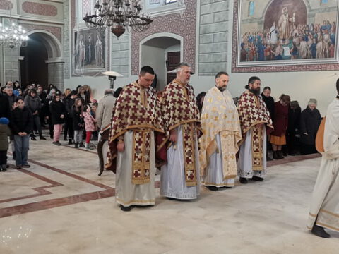 IMG-b51241c4e30d8ae1784dd11156445688-V_resize