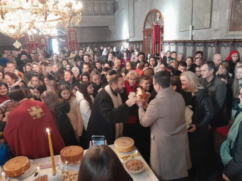 IMG-d27c90546201fbc20d94e7aabd2dc75c-V_resize