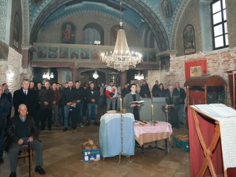 IMG-f963d3defa3a22741d2dbc43f53b6819-V_resize