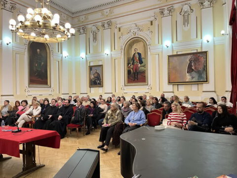 20240225_210344_resize