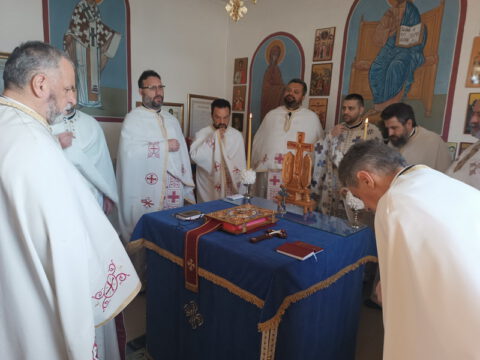 IMG-1d09b0b16b00a09e7f3c50e9dd7b4e4b-V_resize