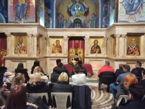 IMG-254b9f1b40e02ea790b71ef5951a9cc5-V_resize