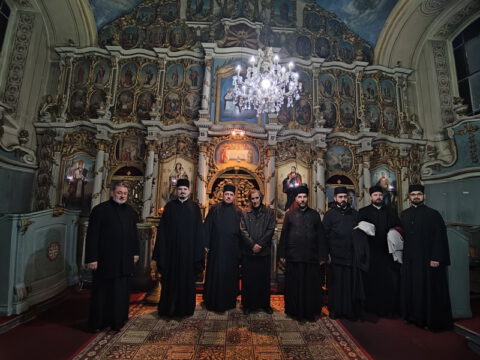 IMG-79592d3959836b683e05c6366463fd52-V_resize