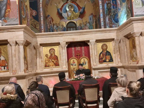 IMG-b38ce4486226eba1c8f203af53aaf173-V_resize