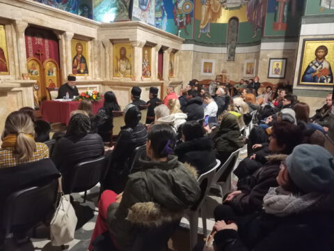 IMG-eb2e4bd05514bb56c77cc61715ca5e73-V_resize