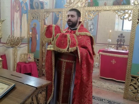 IMG-3bae0574c4d0333c57d606c69279b996-V_resize