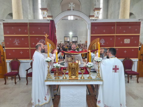 IMG-64e10099c1972b877acc136a948f454c-V_resize