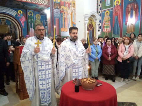 IMG-72d8ccce8eef9dc68ddc2da0ecaf5cf5-V_resize