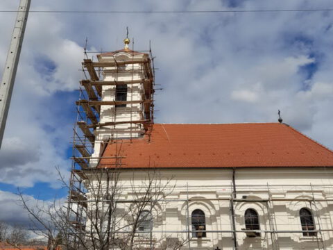 IMG-81015bb58138105eb9bf0483fbfc54a4-V_resize