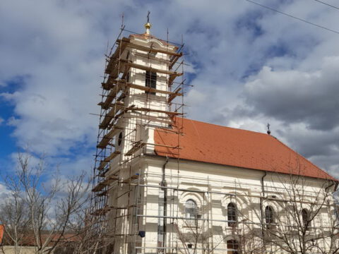 IMG-c75aaf0db3091a33d07fc8b6a5bbdb3f-V_resize