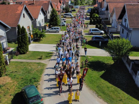 1714224733835_resize