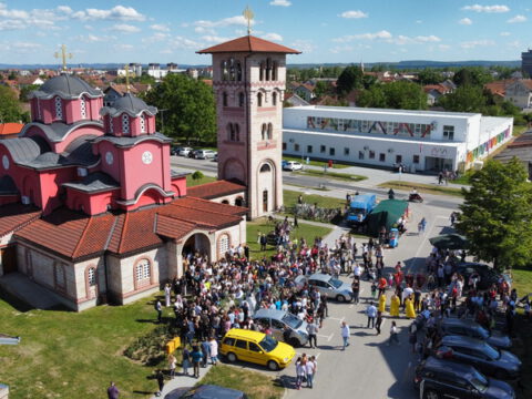 1714224733857_resize