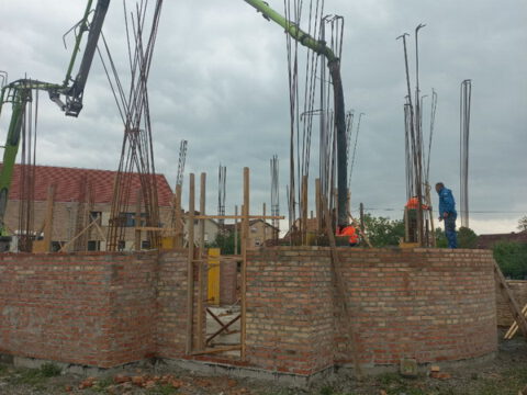 -5839026348813828444_121_resize