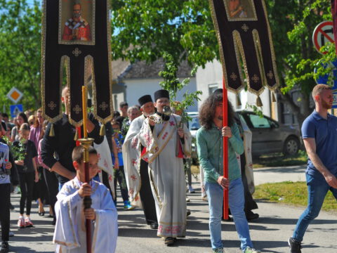 FOTOSIGOR-FACEBOOK+381641182714