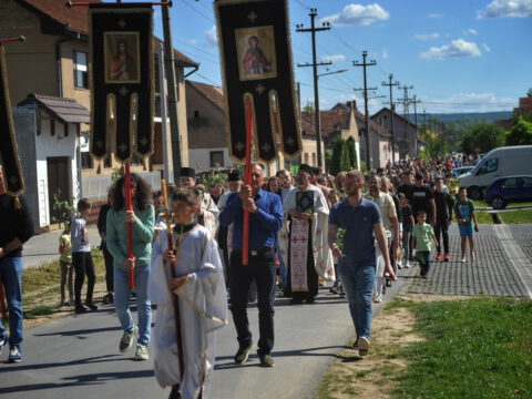 FOTOSIGOR-FACEBOOK+381641182714