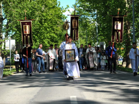 FOTOSIGOR-FACEBOOK+381641182714