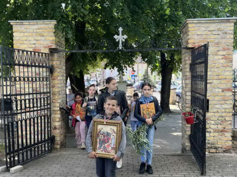 IMG-08537eb2e4c7aae4c7c433ba40005015-V_resize