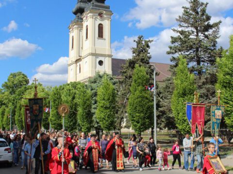 IMG-0ad8455d478355a8af8cf55844256723-V