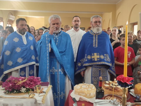 IMG-1a2777f98da844dd21896b66f4c22304-V_resize