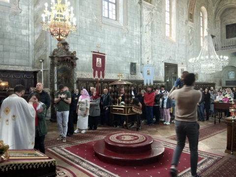 IMG-1bfa70d9380245ee551faaf1b87e5958-V_resize