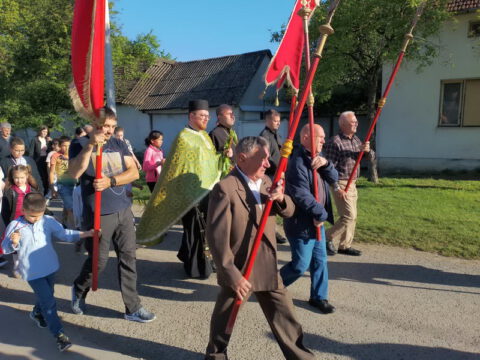 IMG-46ee101772e2844f0339bfb93d7daba1-V_resize