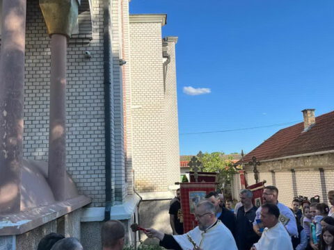 IMG-7afd52da3912e177791f66e9422103f5-V_resize