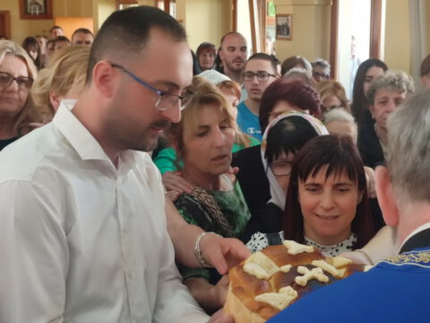 IMG-a24a23712e72053079d3a3501d85185b-V_resize