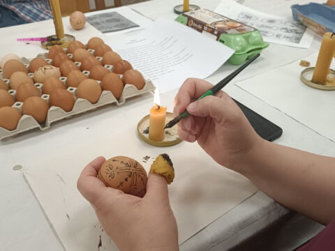 IMG-e2416ee8ef8d3f56cd0a7879e12e5359-V_resize