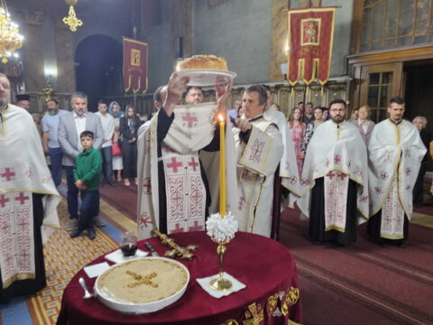 IMG-3bdd6fa75fc6b0d863db4d64ac48fd9b-V_resize