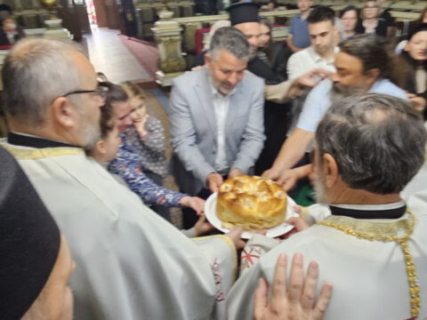 IMG-3dd032f664357bee111c0413445eec00-V_resize