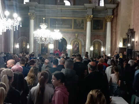 IMG-41615ea79f32696d8c104c09b80527e8-V_resize