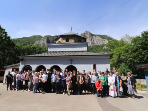 IMG-5e3522371f9d2f4d55e9ae2ca443d178-V_resize