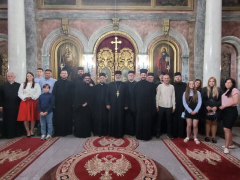 IMG-7b7e61280709e77453a0b4cde0853564-V_resize